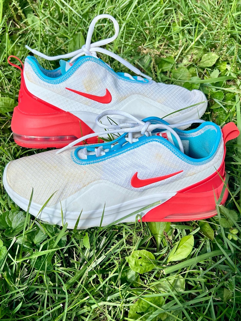 Womens Nike Air Motion 2 sneakers athletic running trainers 8.5 red white blue